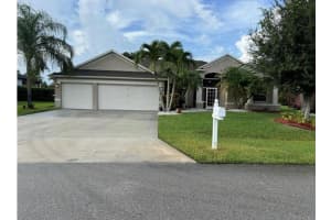 2811 E Serenity Cir S, Fort Pierce