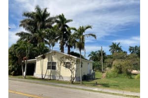 179 S Barfield Hwy 1, Pahokee 179 S Barfield Hwy 1, Pahokee