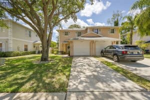 108 Baldwin Blvd, Lake Worth Beach