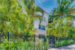 1611 Michigan Ave 2, Miami Beach