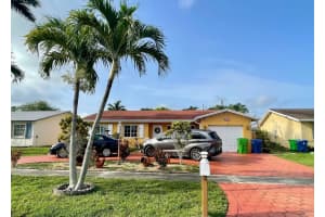 11420 Nw 39th Pl, Sunrise