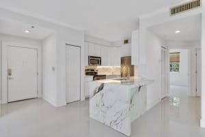 1803 N Flagler Dr 206, West Palm Beach