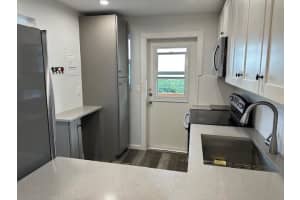 1333 E Hallandale Beach Blvd 441, Hallandale Beach
