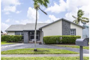 11830 Nw 39th Pl, Sunrise
