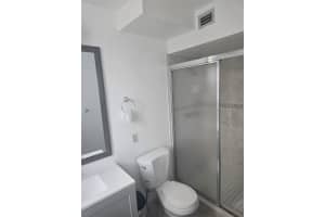 2800 Somerset Dr 203j, Lauderdale Lakes