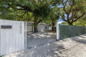 1805 Sw 14th Ct, Fort Lauderdale