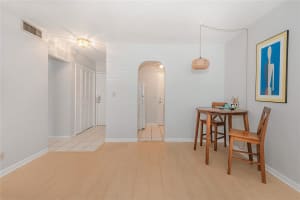 1821 Ne 62nd Street 310, Fort Lauderdale