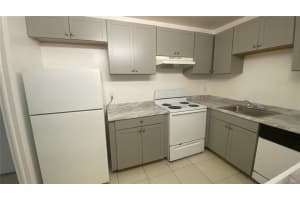 4170 Inverrary Dr 406, Lauderhill