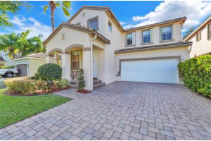 1270 W Magnolia Cir, Delray Beach
