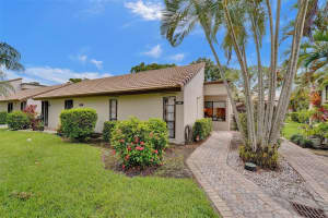 9707 N New River Canal Rd 221, Plantation