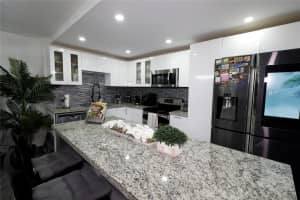 3440 Ne 192nd Street 2h-a, Miami