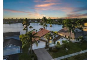 1661 E Oak Knoll Cir, Davie