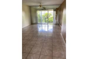 7305 W Atlantic Blvd 208, Margate