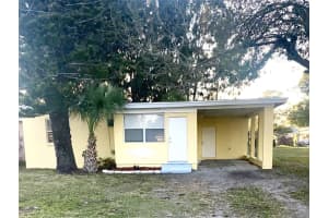1307 N 20th St, Fort Pierce