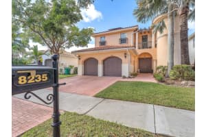 8235 Nw 105th Ln, Parkland