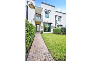 1402 Sw 4th Ave 1402, Fort Lauderdale