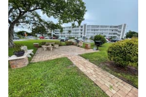 139 Oakridge J 139, Deerfield Beach 139 Oakridge J 139, Deerfield Beach