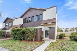 3200 Nw 5th Ter 33, Pompano Beach
