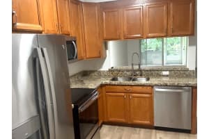 3330 Concert Ln, Margate