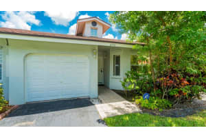 6796 N Pine Island Rd 6796, Tamarac