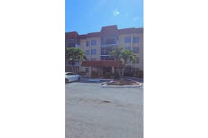 4170 Inverrary Dr 412, Lauderhill
