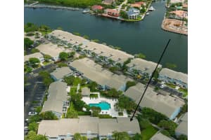 1010 E Jeffery St, Boca Raton