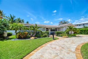 2080 Ne 26th Street, Lighthouse Point