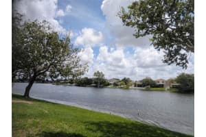 1061 Nw 122nd Terrace, Pembroke Pines