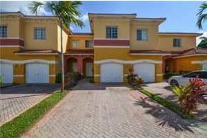 2958 Nw 35th Avenue, Lauderdale Lakes