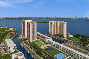 1800 Ne 114th St 703, Miami