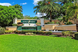 9368 S Belfort Circle 105, Fort Lauderdale