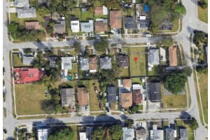 10220 Sw 173rd Ter, Miami