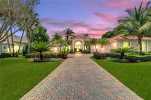 2524 Princeton Ct, Weston
