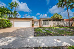 8424 Sw 102nd Place, Miami