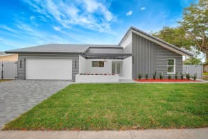855 Nw 76th Ter, Plantation