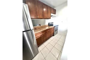 5708 Blueberry Ct, Fort Lauderdale