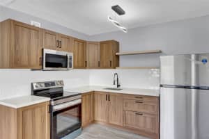 260 Nw 19th St 1, Boca Raton