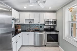 1035 Country Club Drive 203, Margate