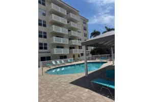 1901 S Ocean Drive 102, Hollywood