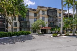 5530 Nw 44th St 418c, Lauderhill