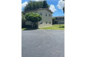 550 Nw 79th Ave 108, Margate