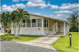 809 Putter Place, Pompano Beach