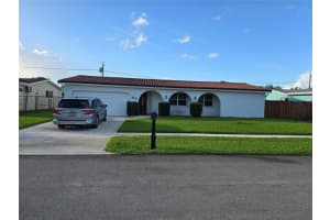 9361 Sw 56th St, Cooper City