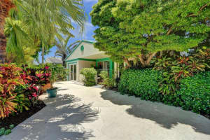 8353 Huntsman Pl, Boca Raton