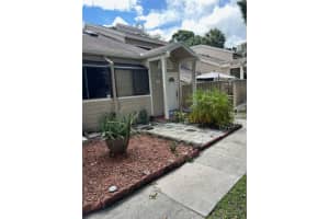 7160 Sportsmans Drive, North Lauderdale