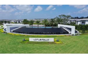 8299 Essex Country Club Dr, Boca Raton