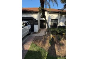 1360 Nw 105th Ave, Plantation