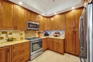 2617 Ne 14th Ave 307, Wilton Manors