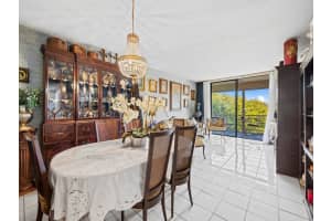 2840 Somerset Drive 317m, Lauderdale Lakes