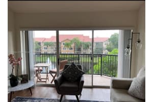 9055 Wiles Rd 304, Coral Springs